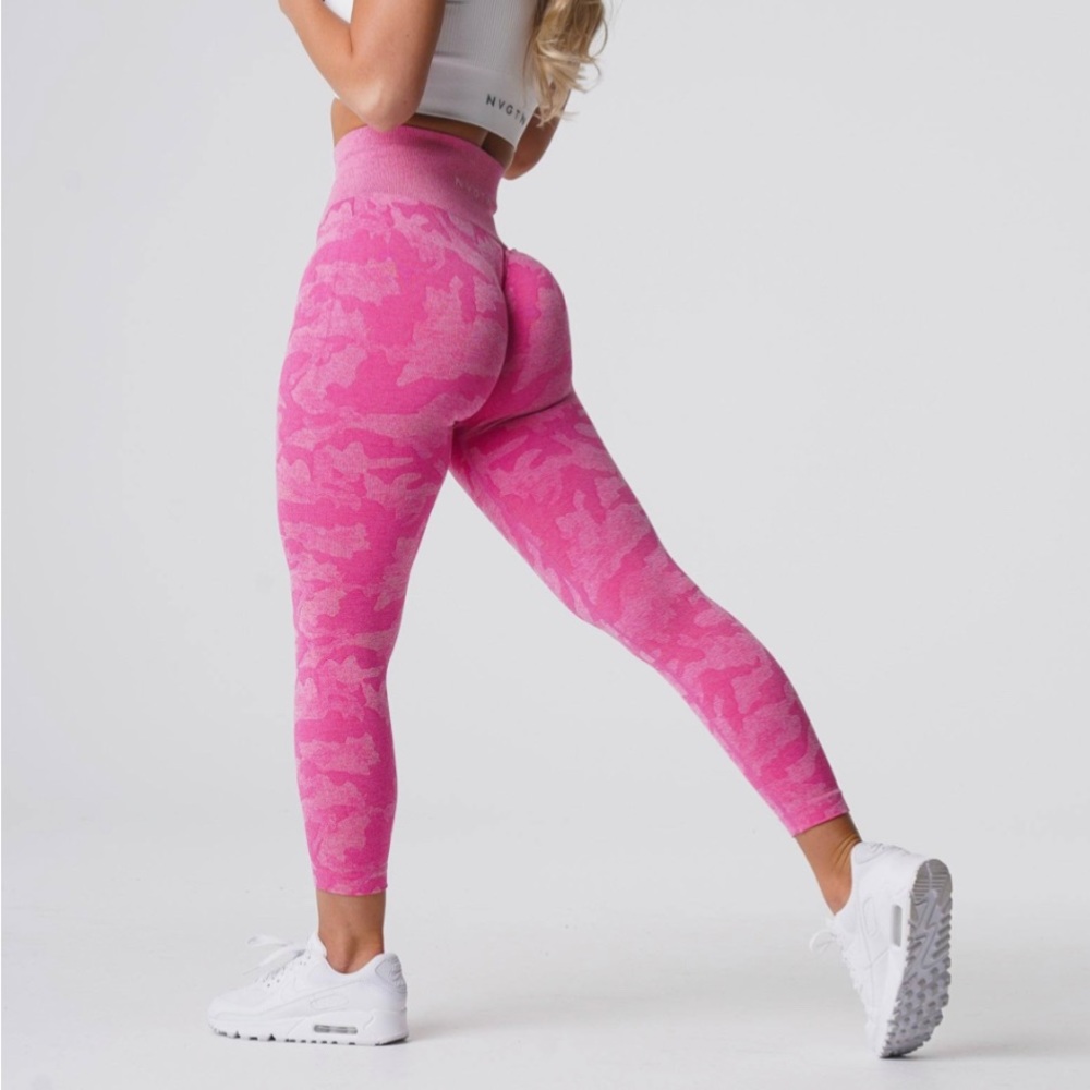 💗 NVGTN Bubblegum Pink Camo 💗